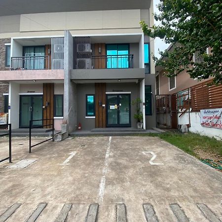 Debua Mahasarakham Hotel Маха Саракхам Екстериор снимка